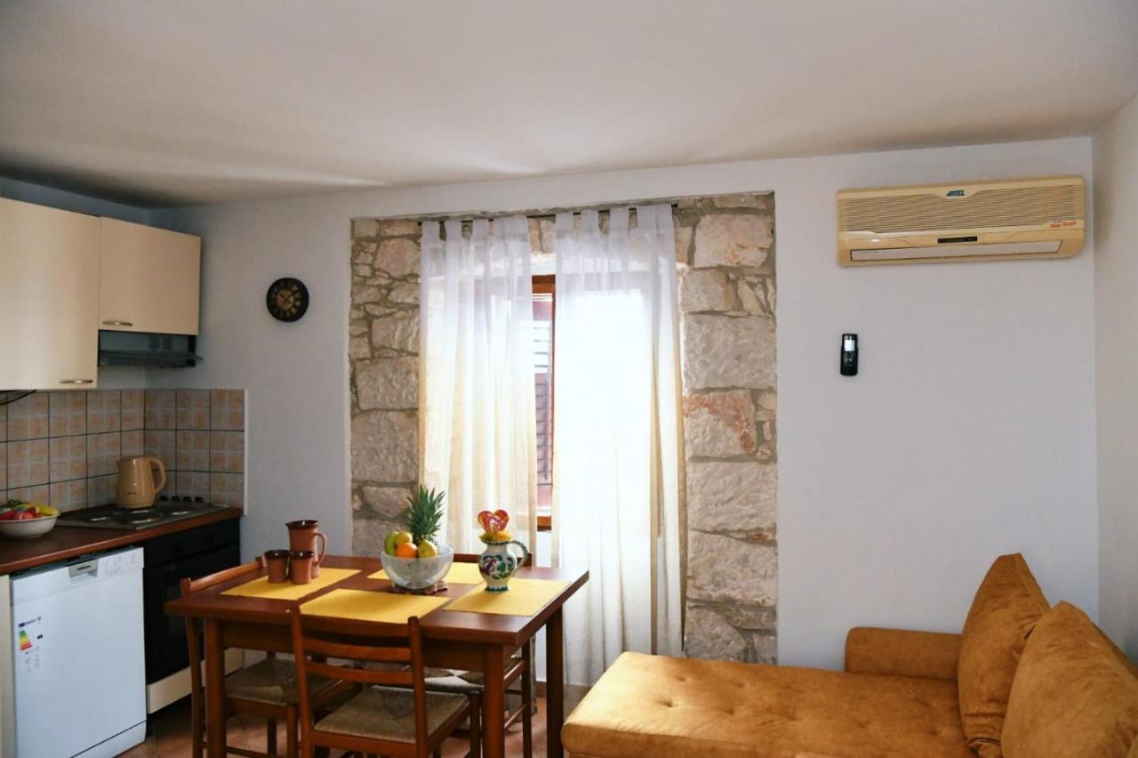 Freya'S Apartments Medolino Esterno foto